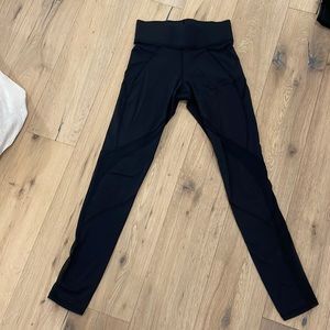 Michi mesh legging size small